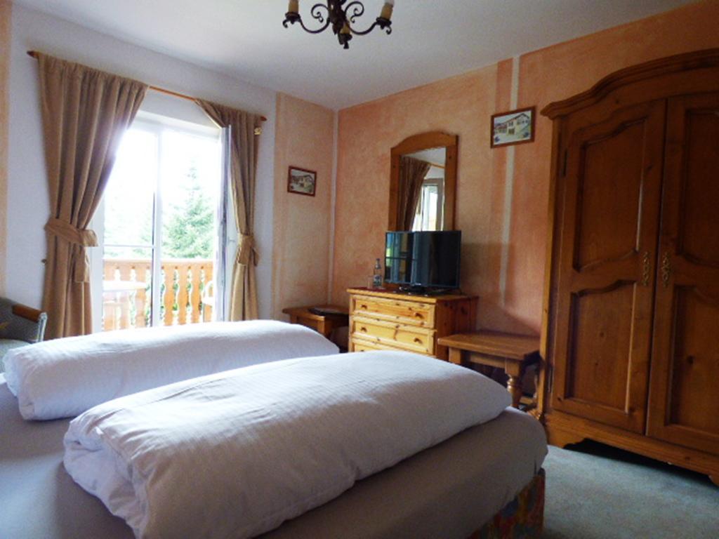 Baeckeralm - B&B 16 + Mittenwald Buitenkant foto